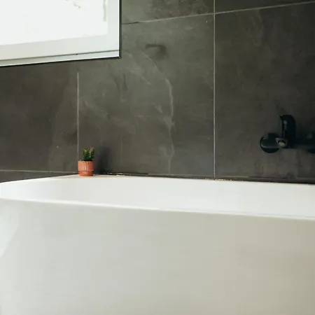 La Source Du Lodji - 30 Personnes Vakantiehuis *